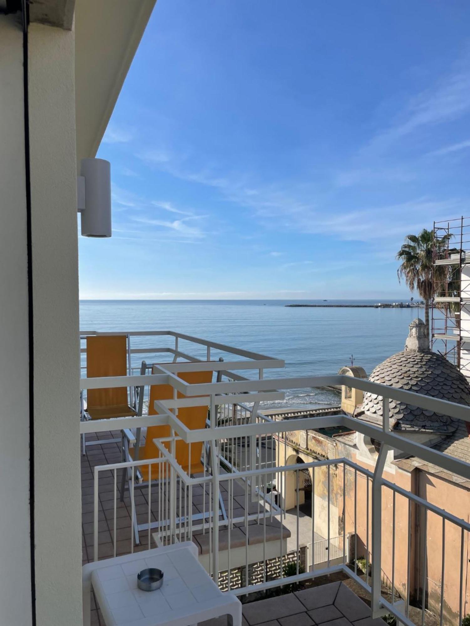 Hotel Miramare Diano Marina Ngoại thất bức ảnh