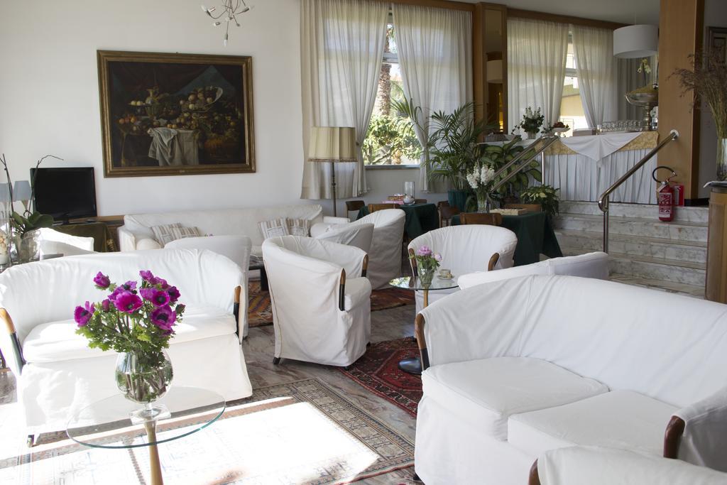 Hotel Miramare Diano Marina Ngoại thất bức ảnh